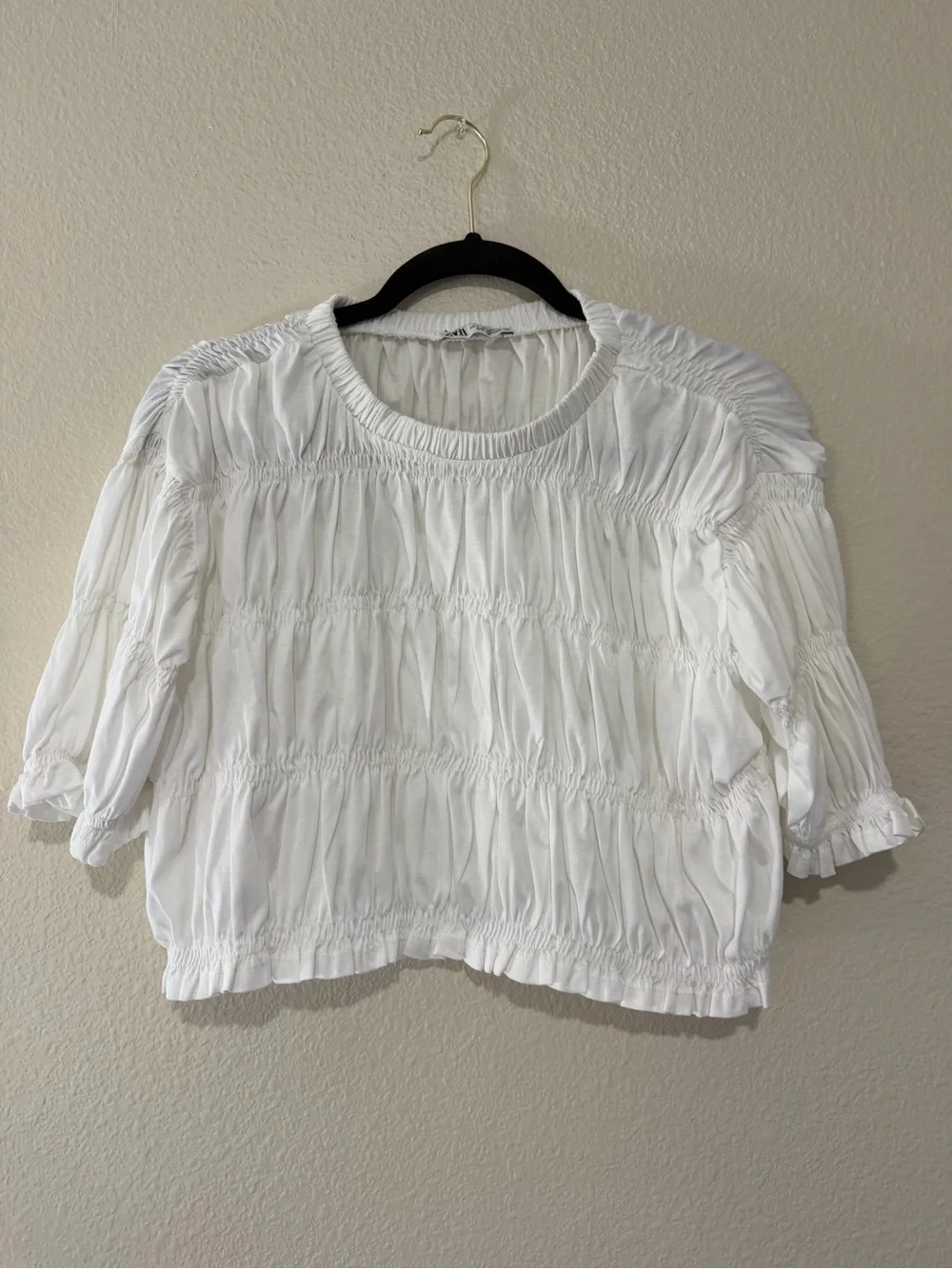 Zara White Smocked Short Puff Sleeve Top